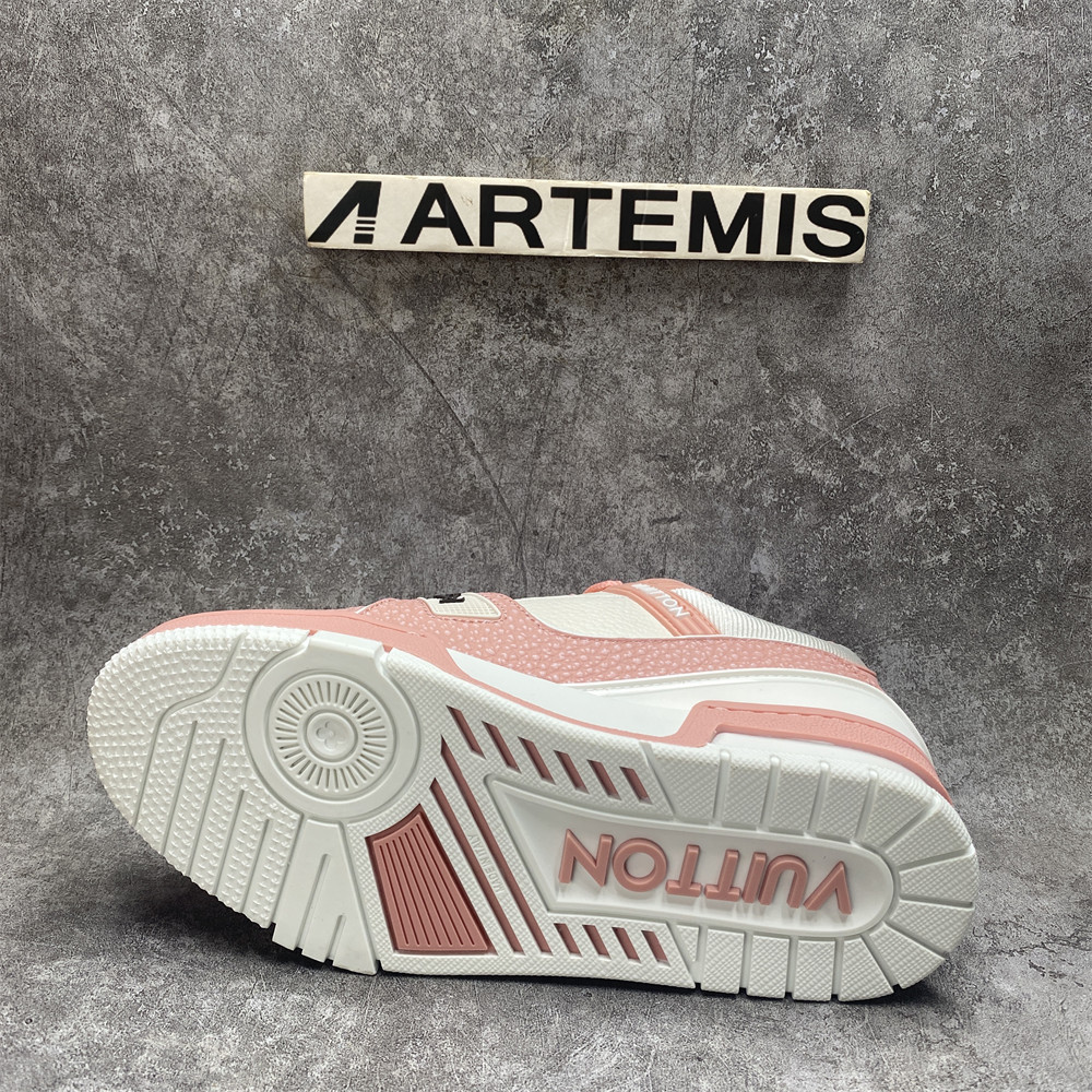 UA LV Trainer Sneaker