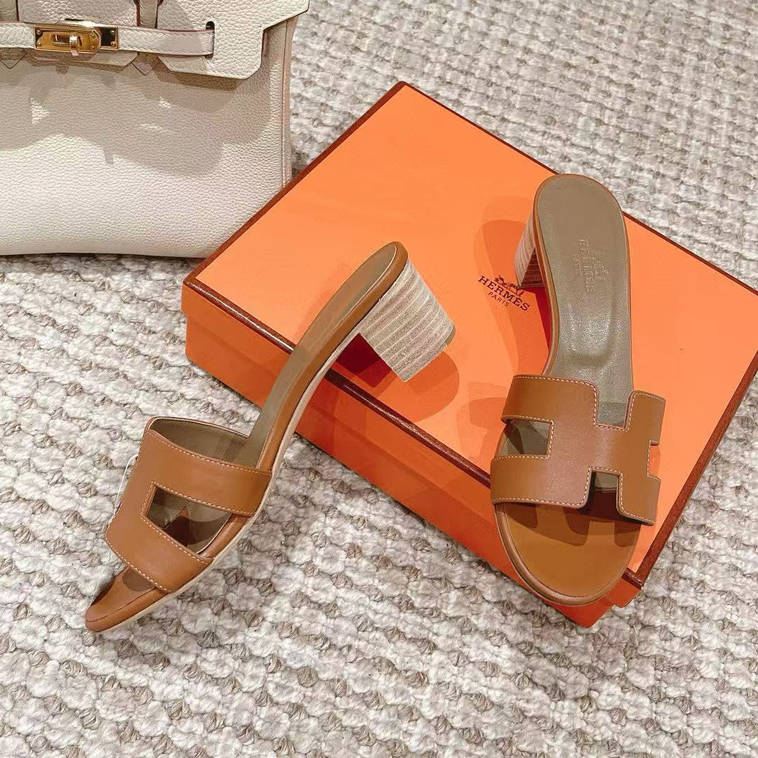 UA Hermès Oasis Sandal