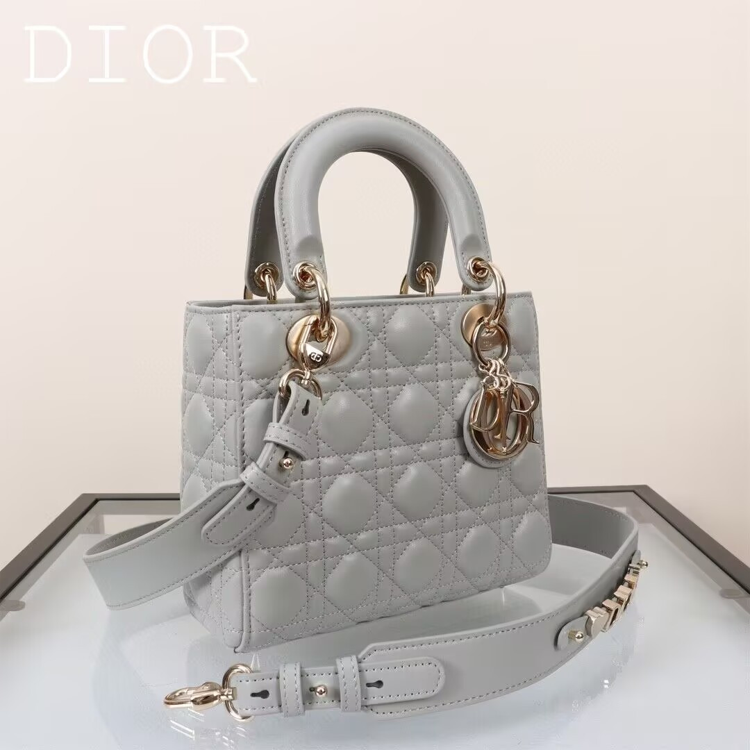 small lady D*or my abcD*or bag 20 x 17 x 8 cm