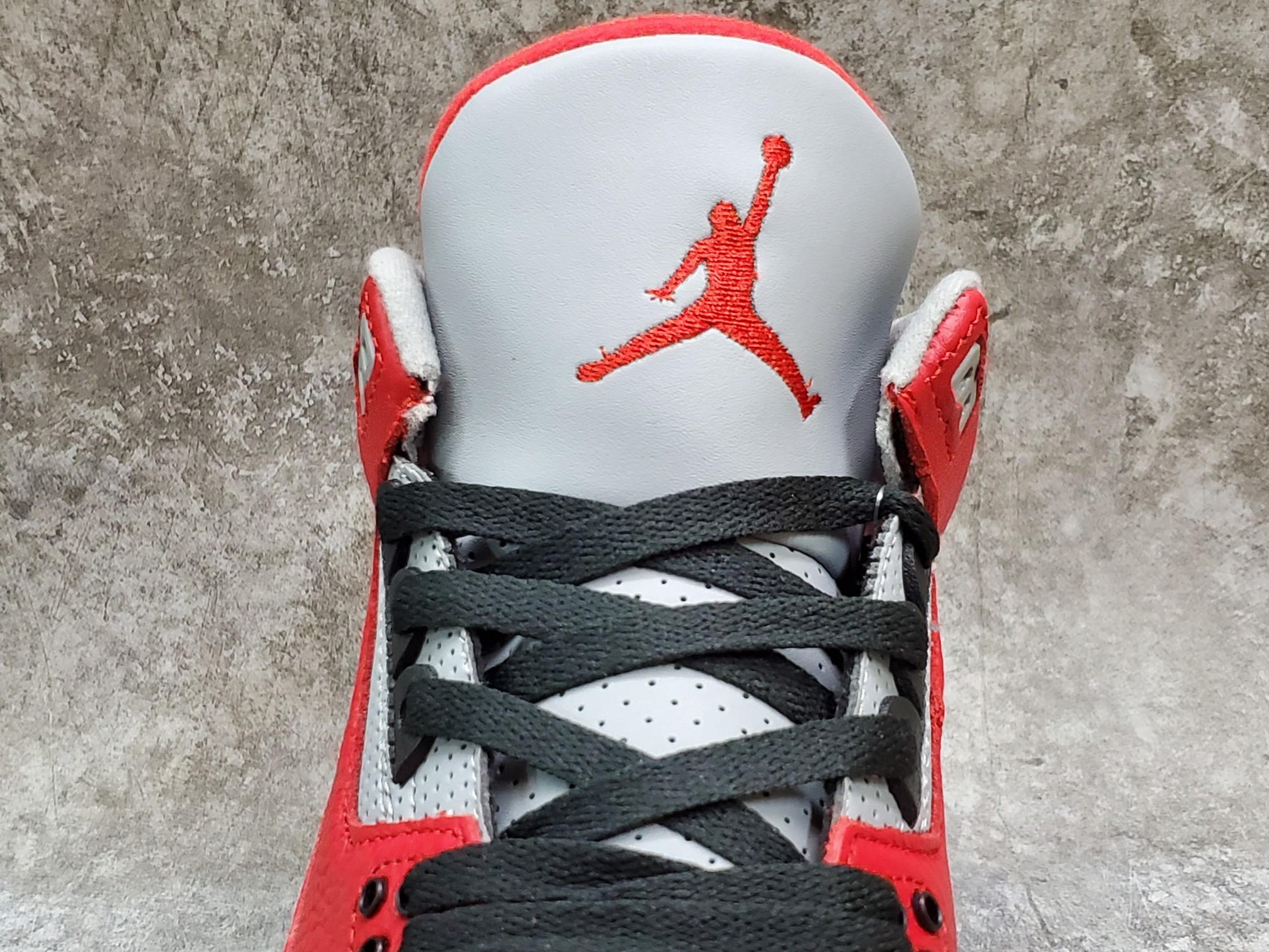 Air Jordan 3 Retro SE Unite