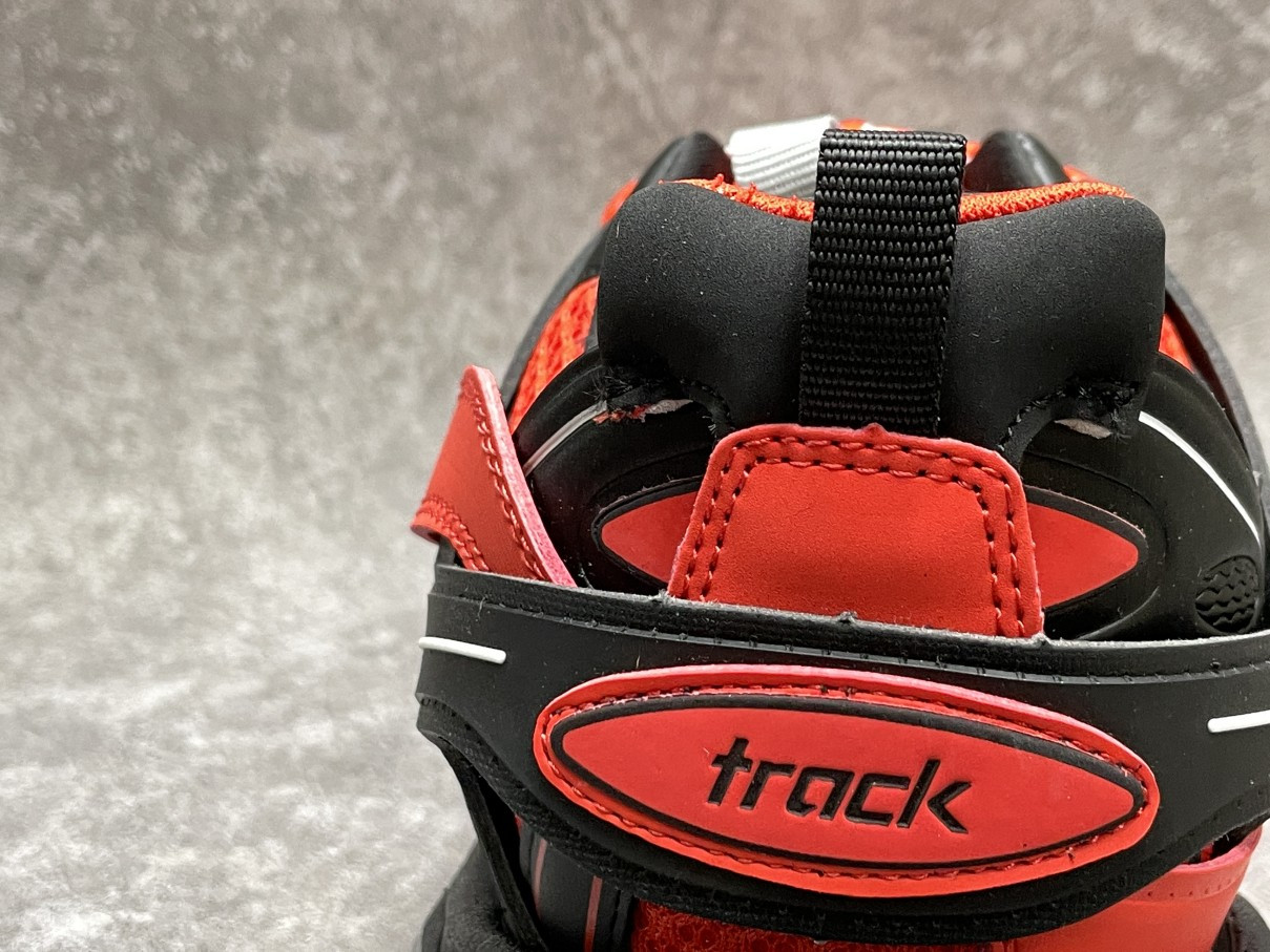 Balenciga Track Sneaker Orange Black