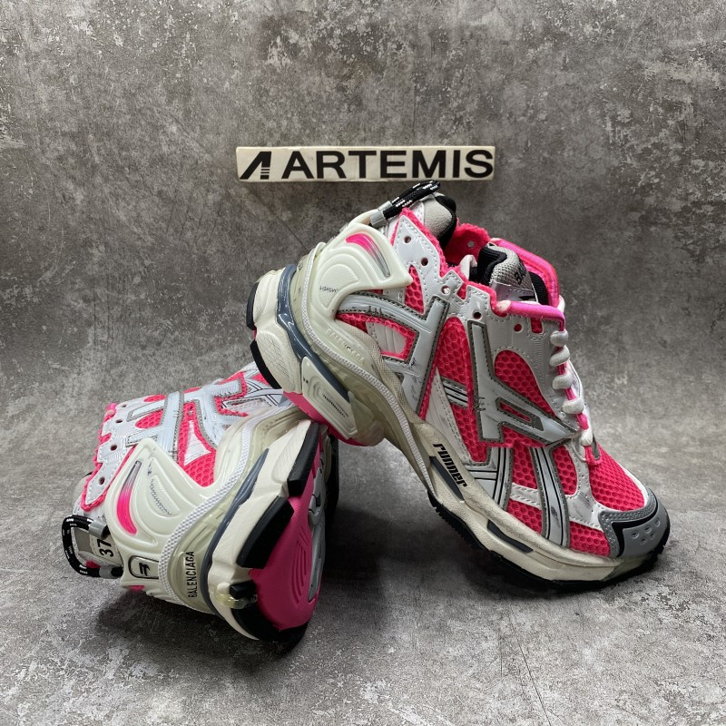Ba*len*cia*ga wmns runner sneaker white neon pink