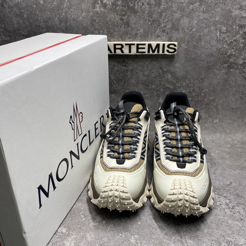 Moncler Trailgrip Beige White