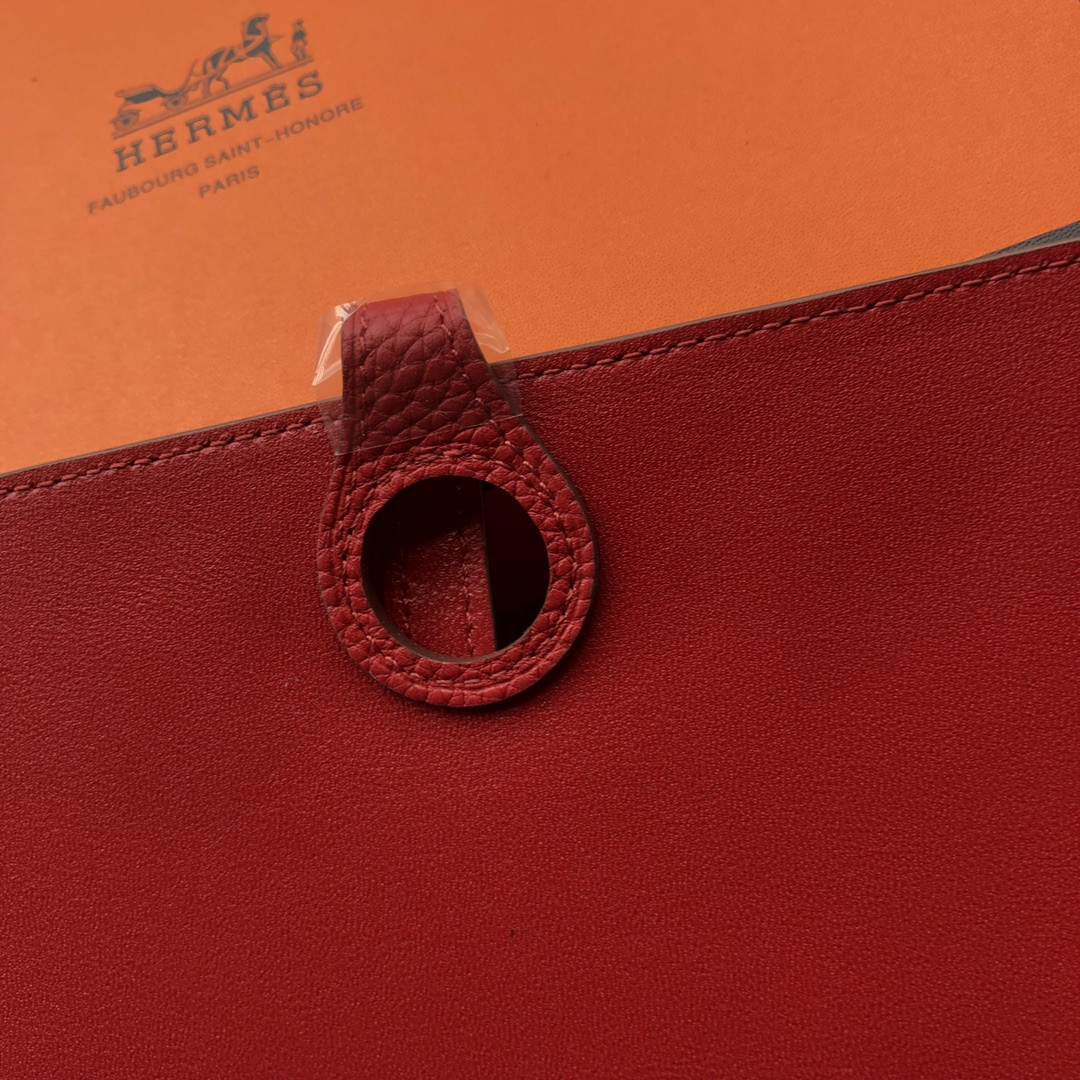 Hermès Dogon Duo Wallet
