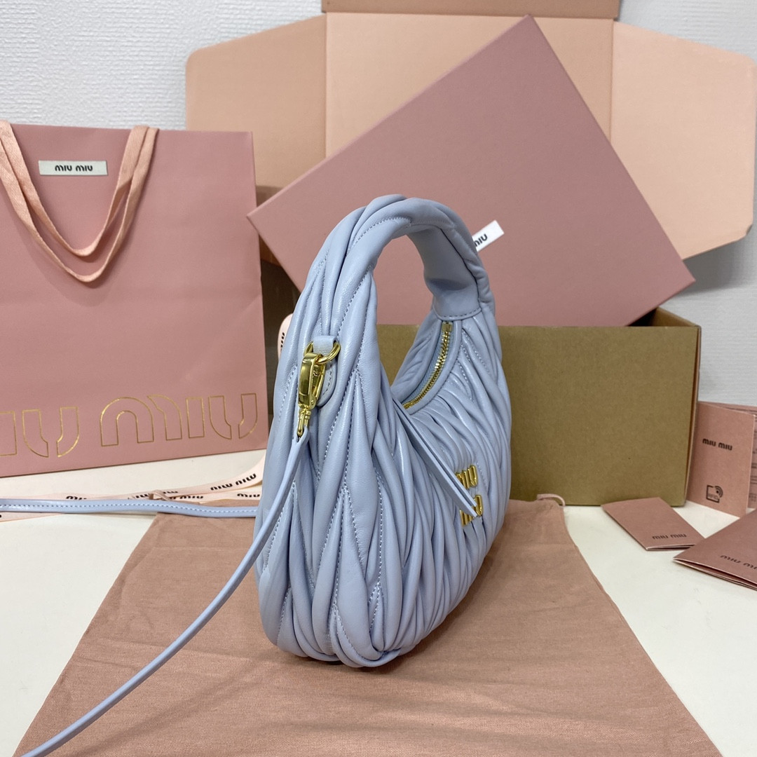 Miu Miu Wander matelassé nappa leather hobo bag 17x20x6cm
